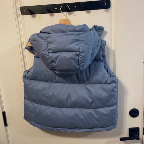 LULULEMON WONDER PUFF CROPPED VEST. BNWT - Picture 2 of 6